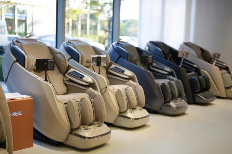 最新2025按摩椅排名出炉 买按摩椅看这篇就够了!