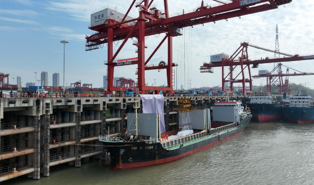 印尼直航航线开通 武汉阳逻港构建“一船到底”运输新模式(图1)
