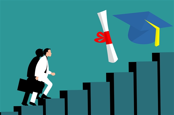 高考钉子户 35岁男子为考清华复读14年 再多考80分才有机会(图1)